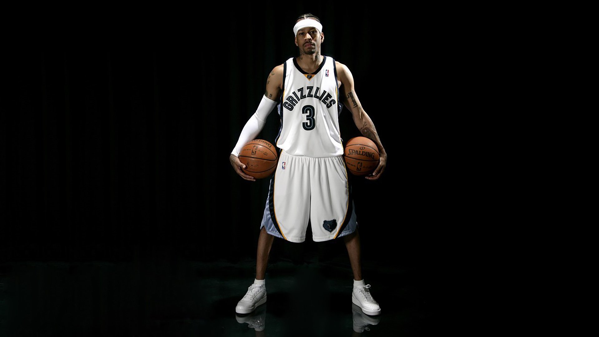 青训课程加强控球与突破结合提高持球攻击能力，提高控球能力训练视频